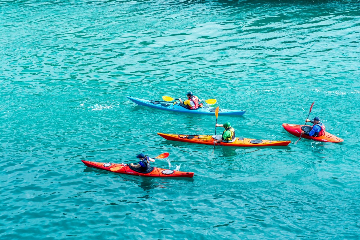Rent a kayak in Naples
